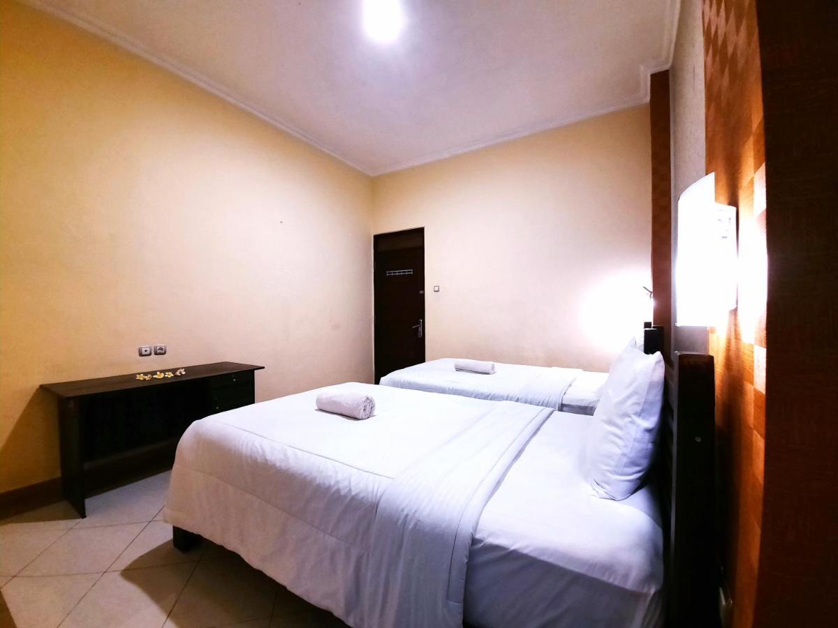 Ganggas Homestay Jimbaran Zewnętrze zdjęcie